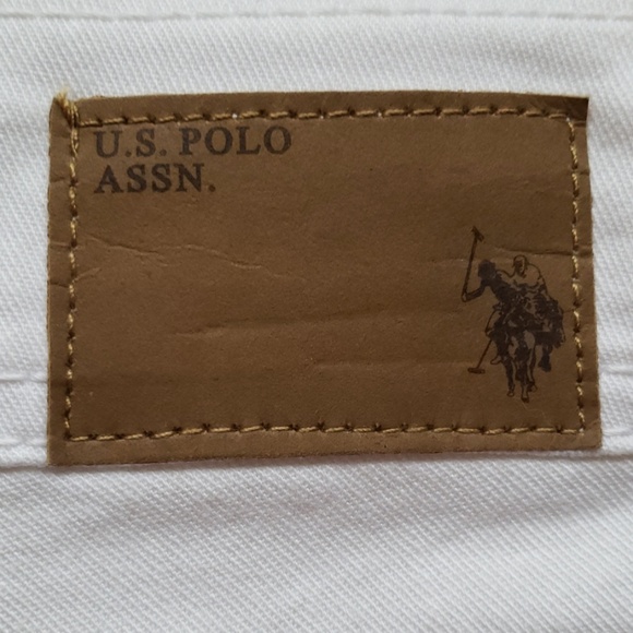 Capris - Picture 2 of 4